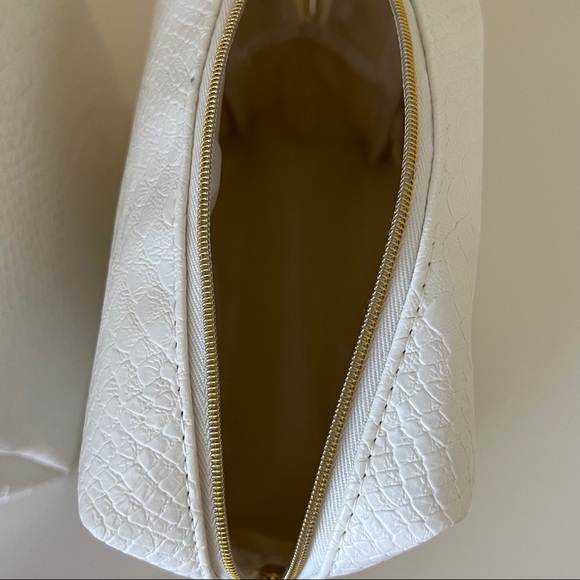 Valmont Cosmetic Pouch - Picture 5 of 6